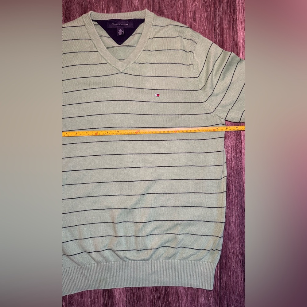 Tommy Hilfiger Men's Green and Blue Jumper Size M - Picture 4 of 7